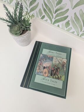 Classic Library Fairy & Folk Tales Hardcover Book By Hans Christian Andersen